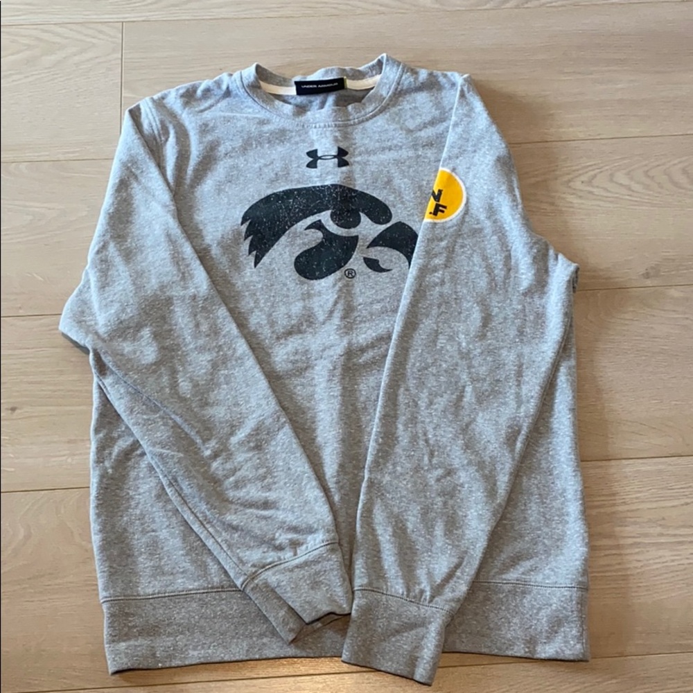 UA ANF sweatshirt